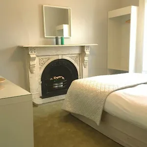 Apartment Donnybrook Townhouse 